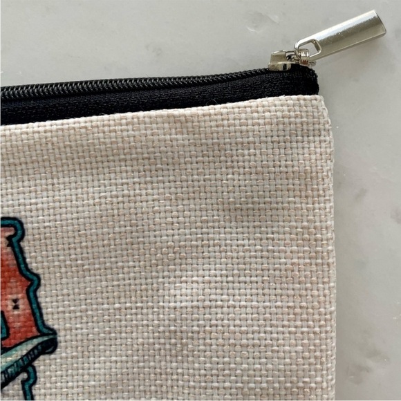 MAMA Cosmetic Bag - Picture 6 of 7